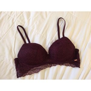 BNWOT Victoria’s S PINK Push up Bralette